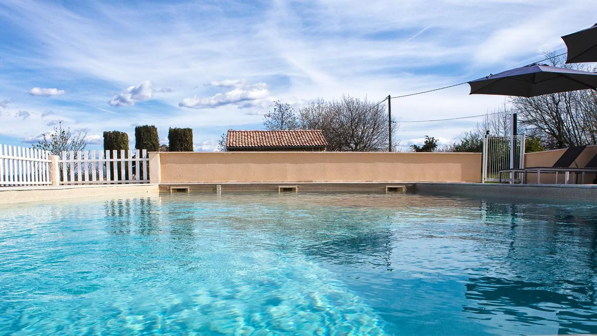 Villa La Magnanerie En Provence à Niozelles